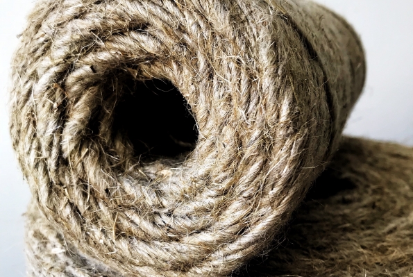 Eurolinen Flax Twine 2-bc38cdc26d7b19caa76e71c5a7e80664.jpg